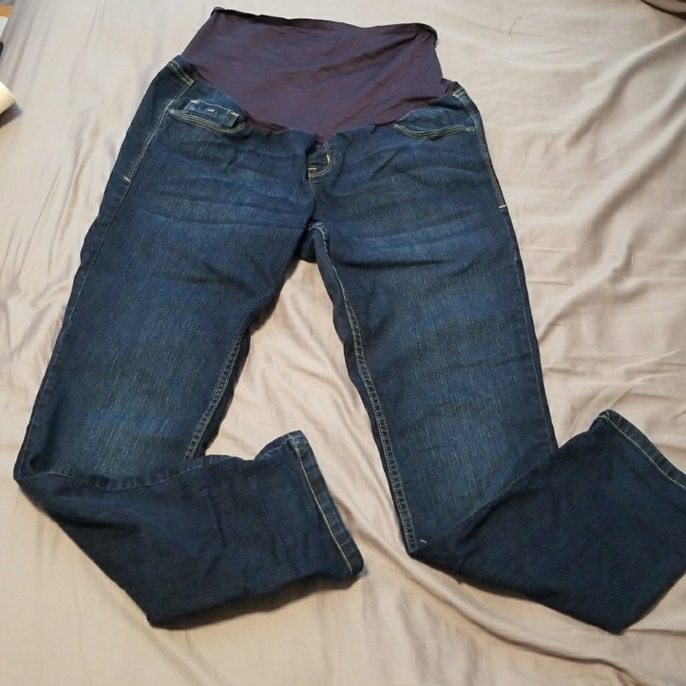 Maternity skinny jeans